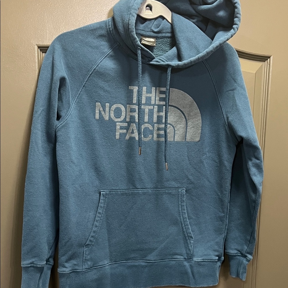 The North Face Women’s Hoodie Size S